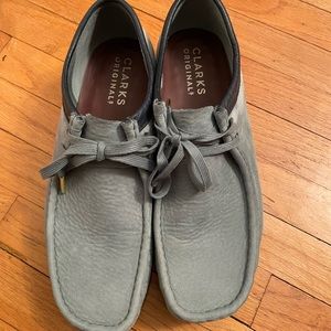 Mens low walabees by Clark’s size 9.5